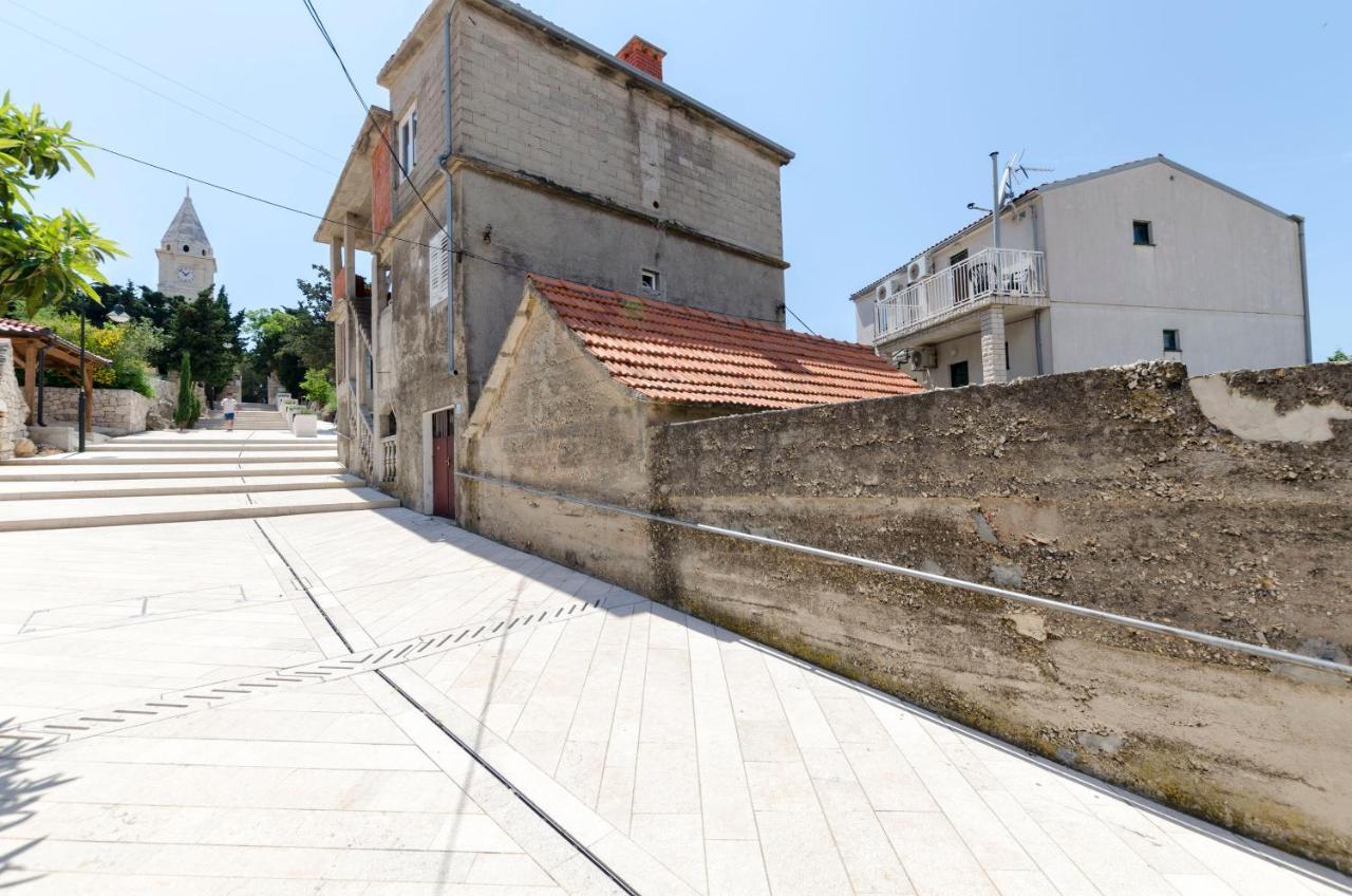 Apartments Mirko Primosten Exterior photo